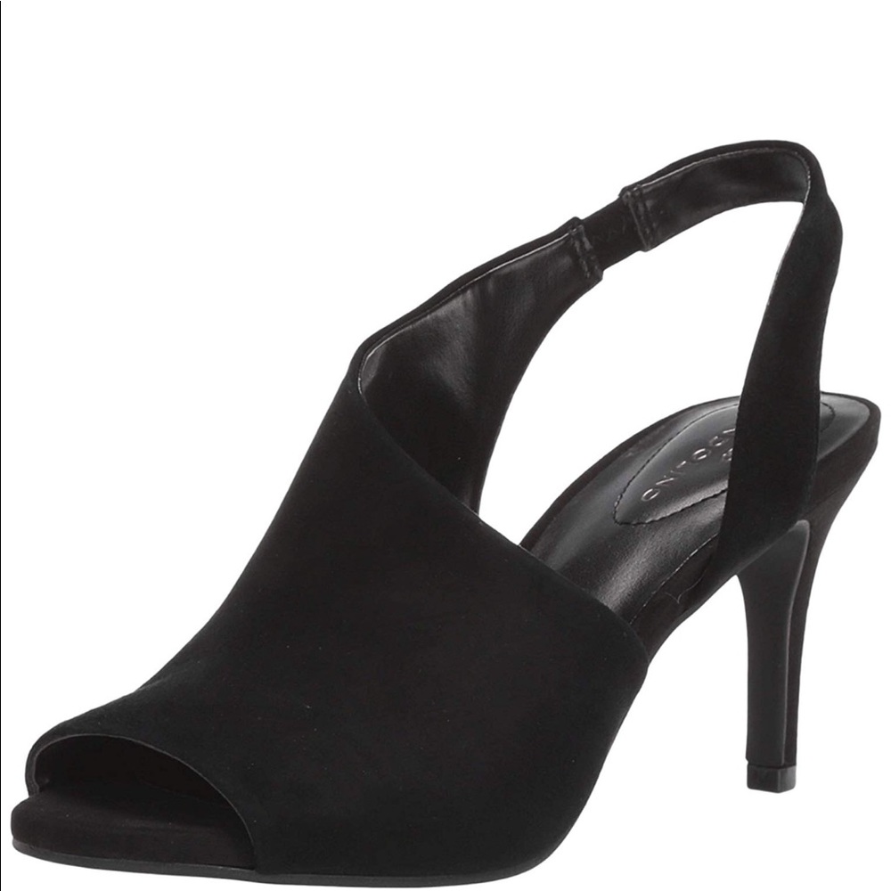 NIB Bandolino Black Suede Peep Toe Sandals